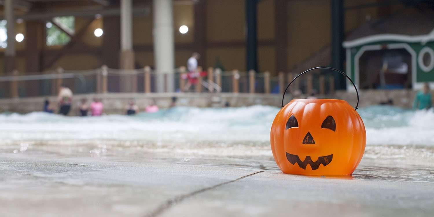 Great Wolf Lodge Halloween Bookings