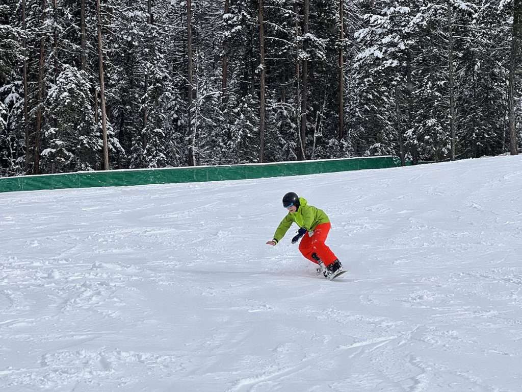 Fairmont Hot Springs - learning to snowboard