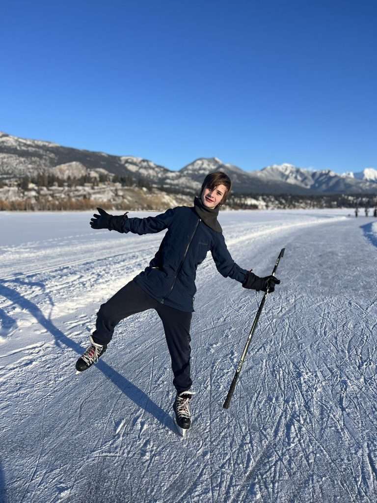 Skating the Windermere Whiteway
