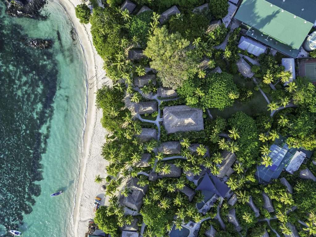 Castaway Islans beachfront Bure