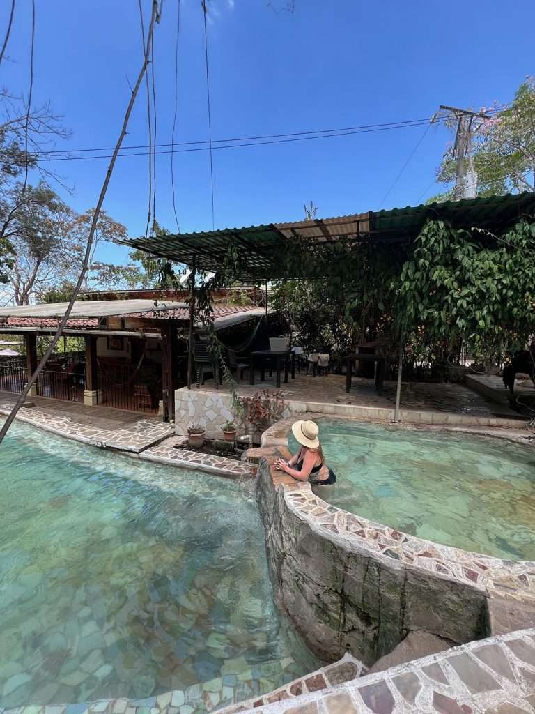 El Salvador hot springs pools