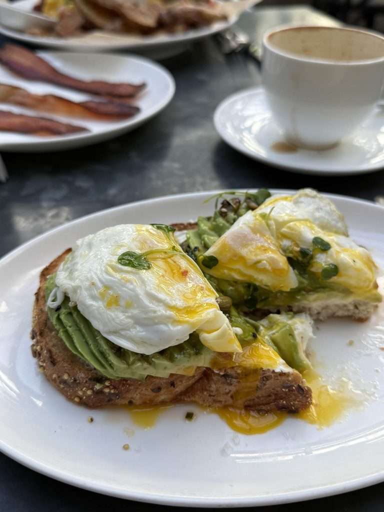 Oxford Exchange brunch