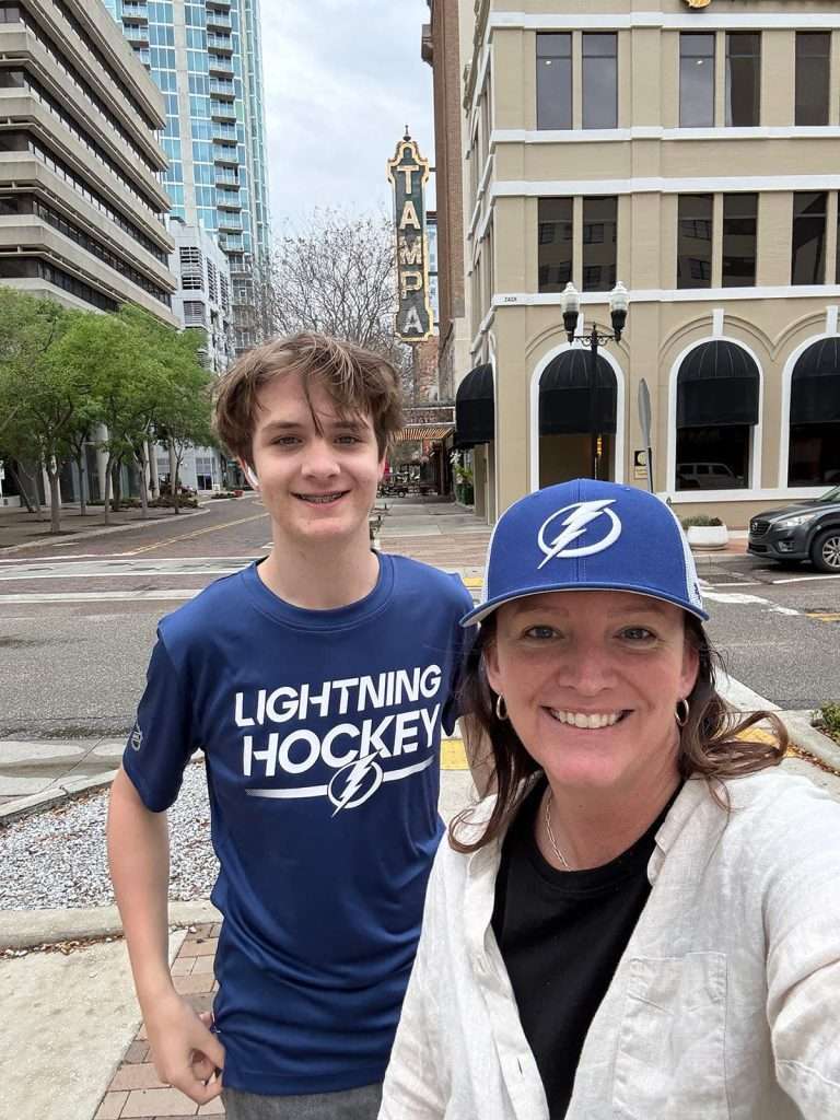 Lindsay and Mattias sporting Tampa bay Bolts merch