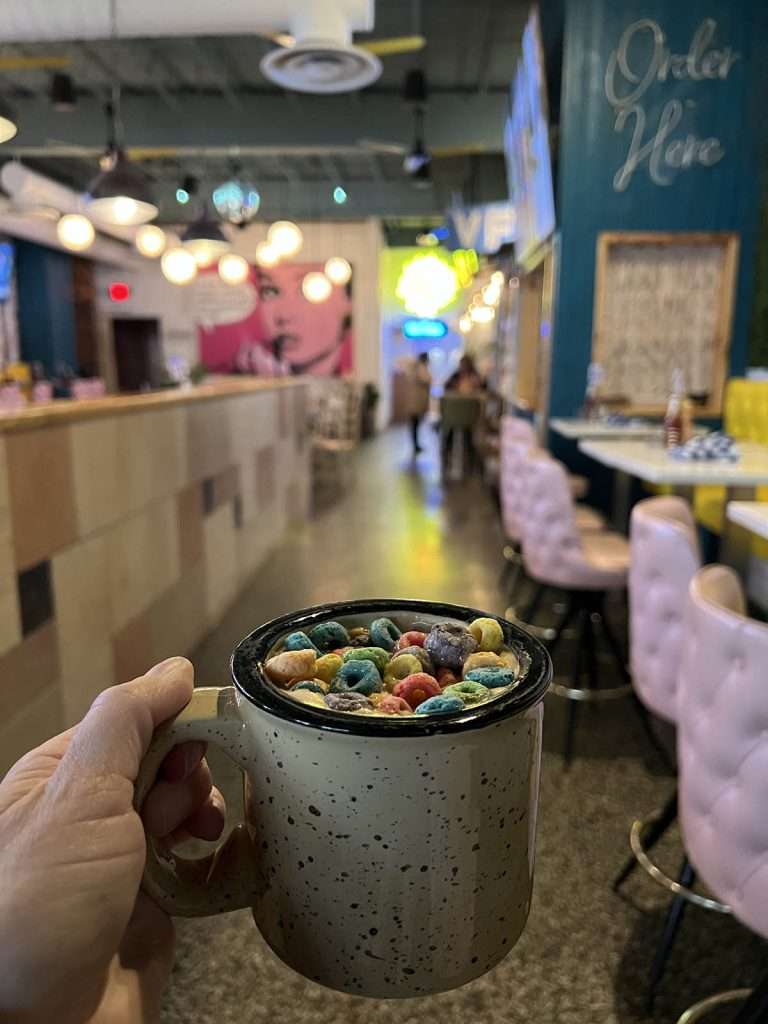 retro drinks in Pittsburgh